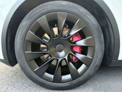 Tesla Model Y Long Range All-Wheel Drive 3D7 - ფოტო 14