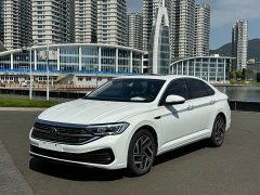 Volkswagen Sagitar 300TSI DSG Excellence Edition - ფოტო 1
