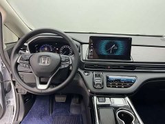 Honda Odyssey 2024 2.0L e:HEV Luxury - ფოტო 15