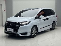 Honda Odyssey 2024 2.0L e:HEV Luxury - ფოტო 3
