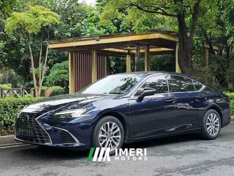 2025 Lexus ES 300h Premium Edition - ავტომობილი ჩინეთიდან