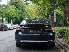 Lexus ES 300h Premium Edition - ფოტო 12