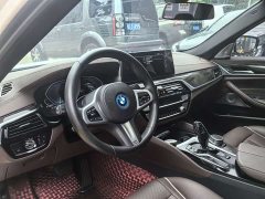 BMW 5 Series New Energy Facelift 535Le M Sport Package - ფოტო 12