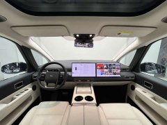 Li Auto MEGA Home Family Edition - ფოტო 14