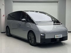 Li Auto MEGA Home Family Edition - ფოტო 2