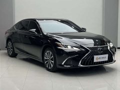 Lexus ES 200 Premium Edition - ფოტო 2