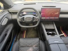 Lynk & Co Geely Lynk & Co 10 2025 120 AWD Ultra H5 - ფოტო 8