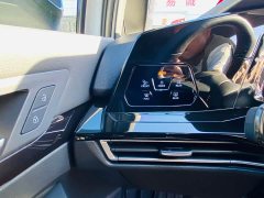 Volkswagen Golf 280TSI DSG R-Line 50th Anniversary Edition - ფოტო 18