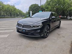 Volkswagen Magotan 30 Million Units Select Edition 330TSI DSG Elite - ფოტო 1