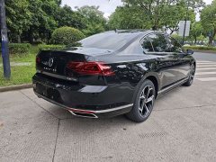 Volkswagen Magotan 30 Million Units Select Edition 330TSI DSG Elite - ფოტო 9