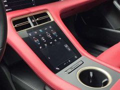Porsche Taycan - ფოტო 13