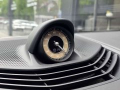 Porsche Taycan - ფოტო 14