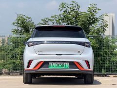 BYD Dolphin 401km Knight Edition - ფოტო 5