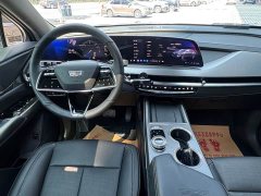 Cadillac XT5 2.0T Luxury - ფოტო 13
