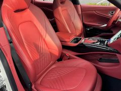 Aston Martin DBX 3.0T Straight-Six - ფოტო 10
