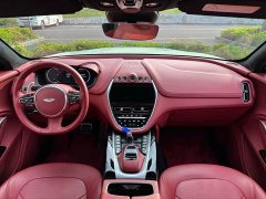 Aston Martin DBX 3.0T Straight-Six - ფოტო 17