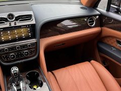 Bentley Bentayga Plug-in Hybrid 3.0T PHEV - ფოტო 15