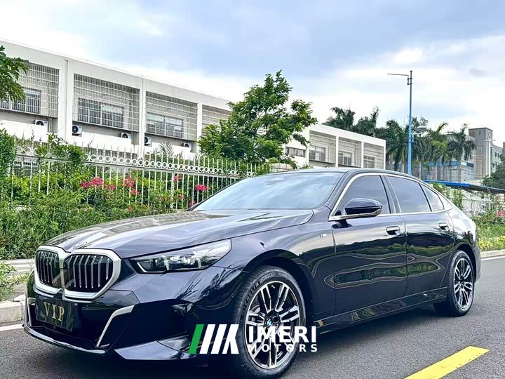 BMW 5 Series 530Li Premier M Sport Package