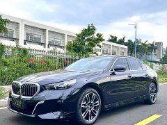 BMW 5 Series 530Li Premier M Sport Package - ფოტო 1