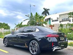 BMW 5 Series 530Li Premier M Sport Package - ფოტო 9