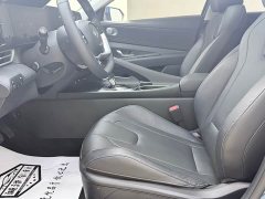 Hyundai Elantra 2022 1.5L CVT Luxury - ფოტო 12