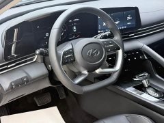 Hyundai Elantra 2022 1.5L CVT Luxury - ფოტო 7
