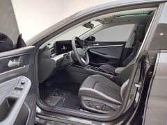 Volkswagen Lingdu L 280TSI DSG Dazzling Red Edition - ფოტო 11