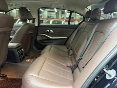 BMW 3 Series 325Li M Sport Package - ფოტო 16