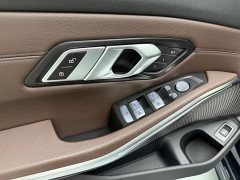 BMW 3 Series 325Li M Sport Package - ფოტო 7
