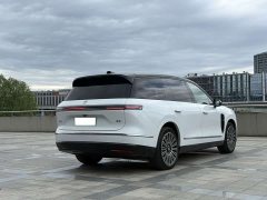 NIO ES8 Six-Seat Executive Luxury Edition - ფოტო 6