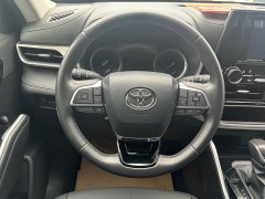 Toyota Highlander 2023 2.5L Intelligent Hybrid AWD Luxury 7-Seater - ფოტო 11