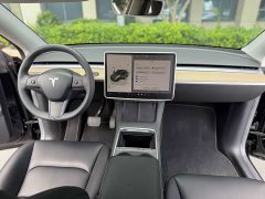 Tesla Model Y Rear-Wheel Drive - ფოტო 5