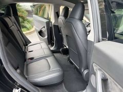 Tesla Model Y Rear-Wheel Drive - ფოტო 7