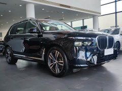 BMW X7 2024 xDrive40i M Sport Premium Package - ფოტო 3
