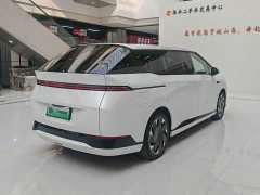 XPeng X9 640 AWD High Performance Max - ფოტო 8