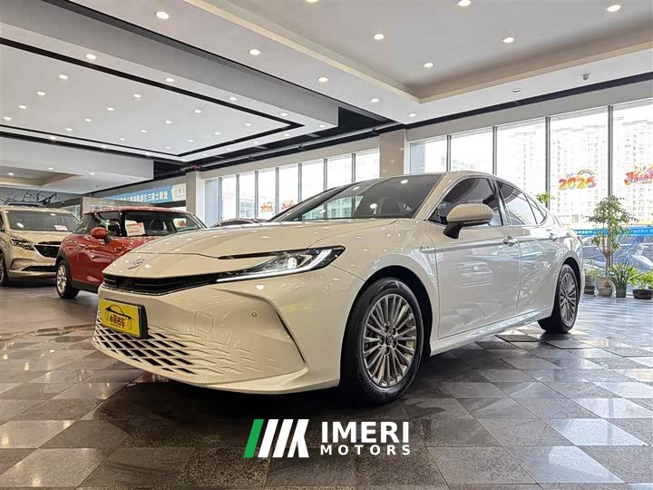 Toyota Camry 2024 Hybrid 2.0L HGVP Luxury - ავტომობილი ჩინეთიდან