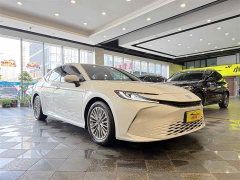 Toyota Camry 2024 Hybrid 2.0L HGVP Luxury - ფოტო 3