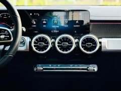 Mercedes-Benz GLB 200 Dynamic - ფოტო 7