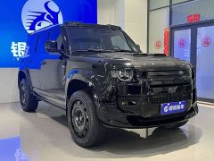 Land Rover Defender 110 3.0T P400 X-DYNAMIC HSE - ფოტო 3