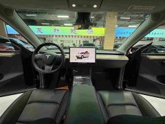Tesla Model Y Rear-Wheel Drive - ფოტო 7