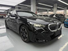 BMW 5 Series 2025 530Li Premier M Sport Package - ფოტო 3