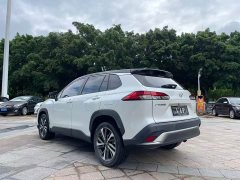 Toyota Frontlander 2.0L CVT Luxury Plus - ფოტო 5