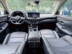 Nissan Sylphy 2023 1.6L CVT Black Gold Edition - ფოტო 15