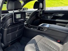 BMW 7 Series M760Li xDrive V12 Shadow Edition - ფოტო 12