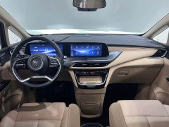 Buick GL8 New Energy Lusang Respect Edition - ფოტო 7