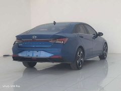 Hyundai Elantra 1.5L CVT GLX Elite - ფოტო 11