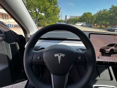 Tesla Model Y Rear-Wheel Drive - ფოტო 10
