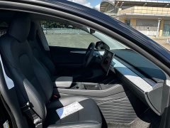 Tesla Model Y Rear-Wheel Drive - ფოტო 12