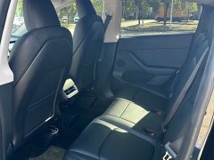 Tesla Model Y Rear-Wheel Drive - ფოტო 8