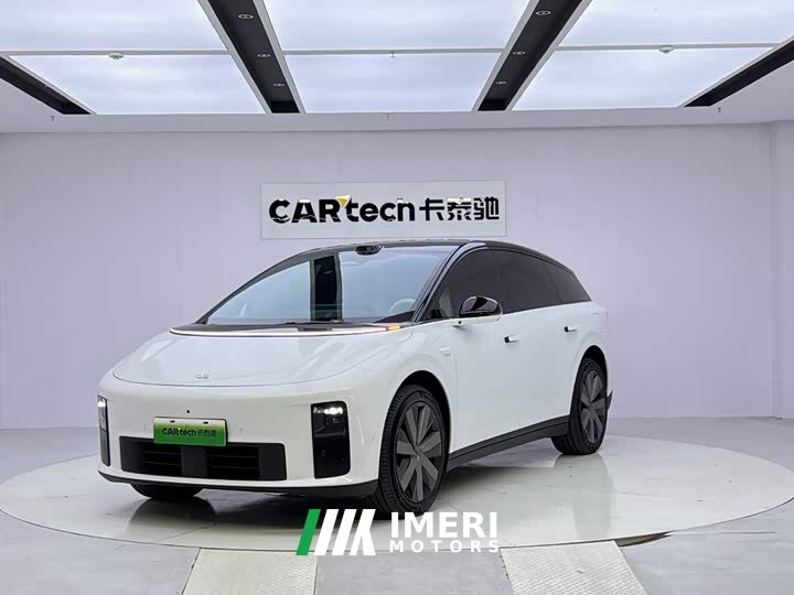 Li Auto i6 Four-Wheel Drive Standard Edition
